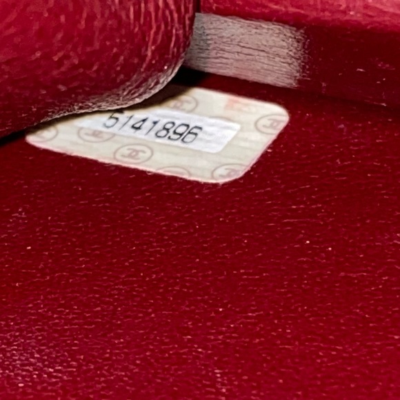 Authentic Chanel Lambskin Quilted Medium Single Flap - Picture 15 of 17